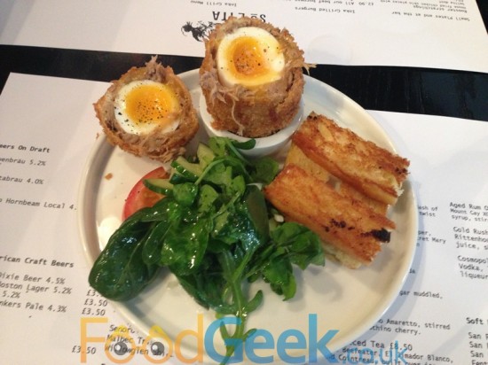 Pulled Pork Scotch Egg