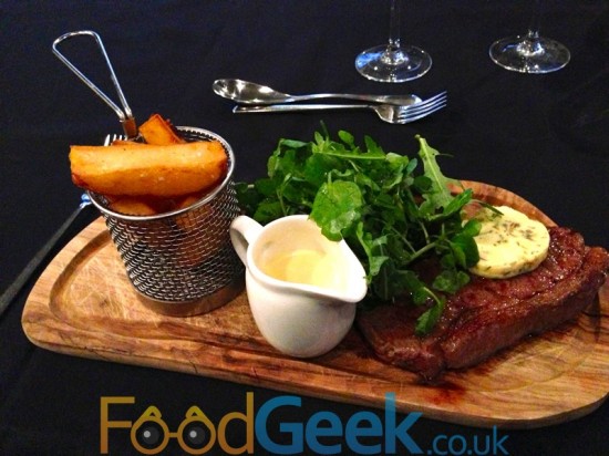 Beef Sirloin, Chunky Chips, Béarnaise Sauce