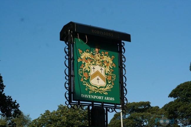 Davenport Arms, Woodford
