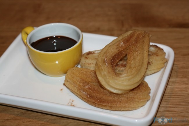 Churros y Chocolate