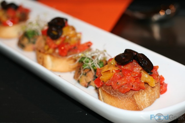 Crostini peperonata agrodolce